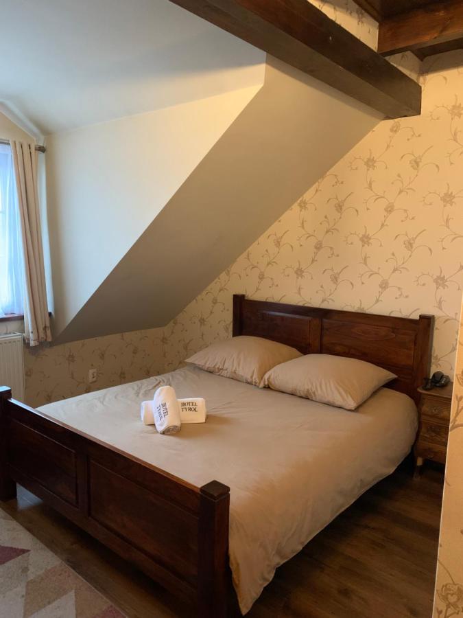 Hotel Tyrol I Restauracja Zycie Gruzji Osielsko Ngoại thất bức ảnh