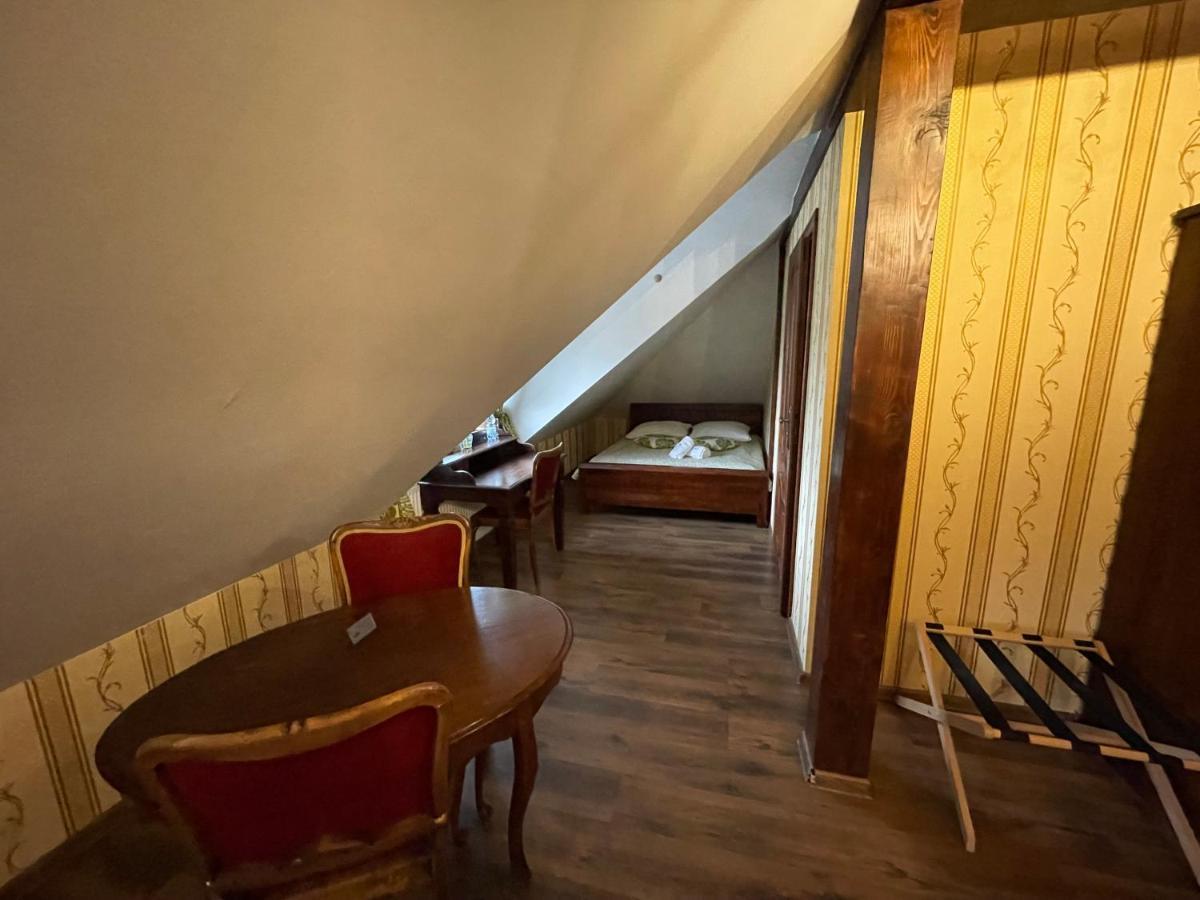 Hotel Tyrol I Restauracja Zycie Gruzji Osielsko Ngoại thất bức ảnh
